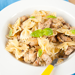 Chicken pasta salad - Food24