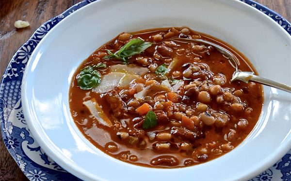 Bean, pancetta and farro soup - Food24