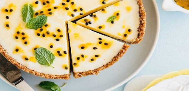 Passion fruit, avocado and yoghurt flan - Food24