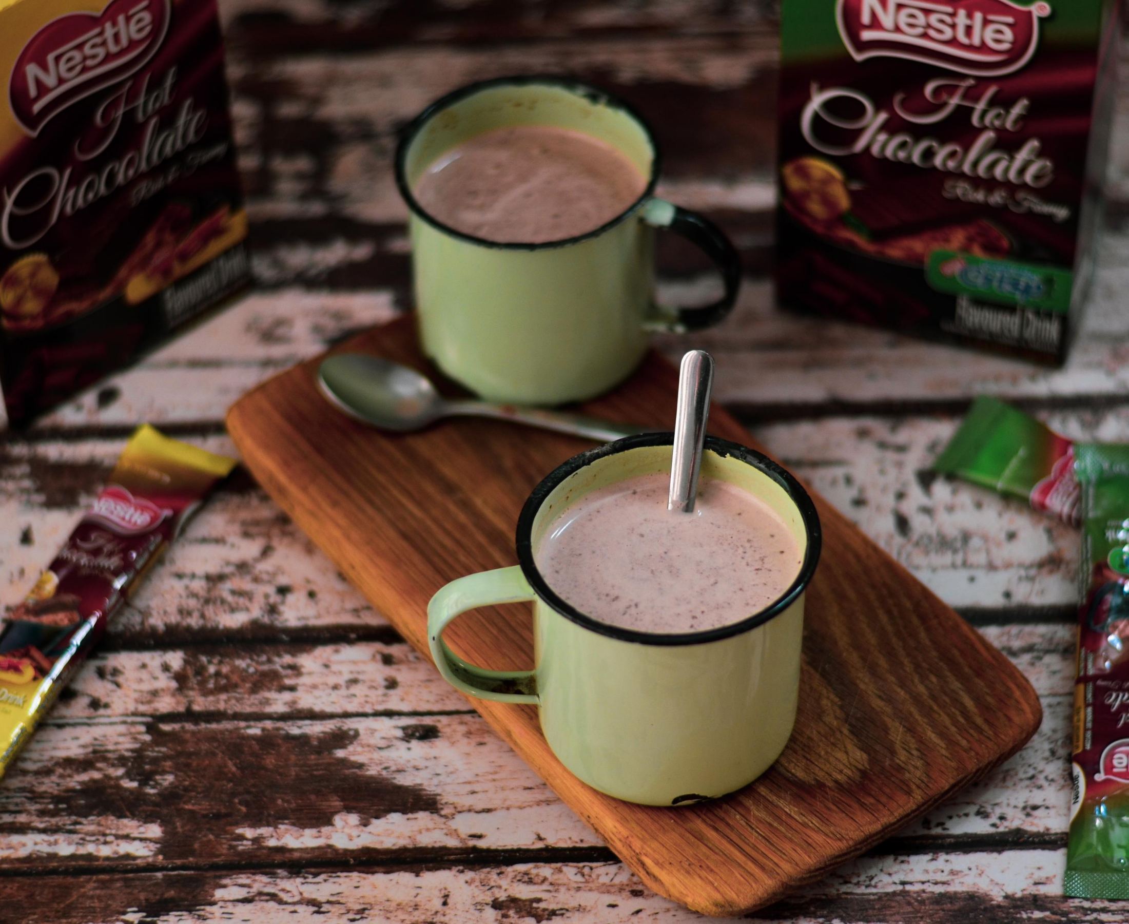 Big news for chocolate lovers: We taste the brand new Peppermint Crisp and Tex flavoured hot chocolates