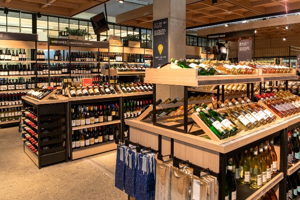 EXCLUSIVE: We share a first look of Woolworths’ new liquor store that comes with a sommelier