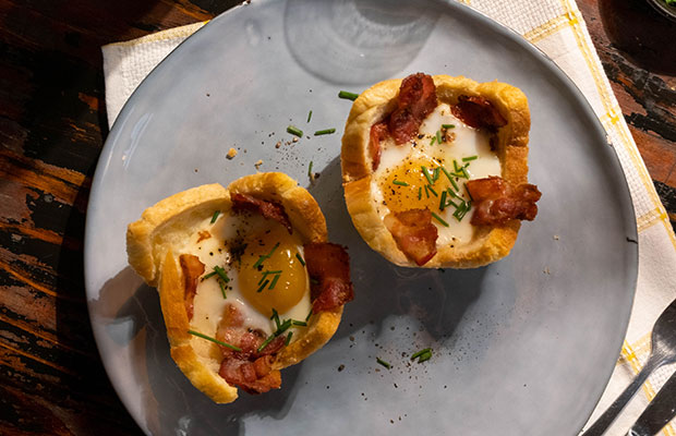 bacon and egg cups