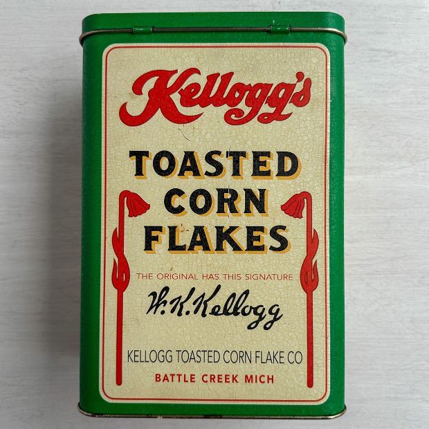 kelloggs-corn-flakes-vs-retail-brands